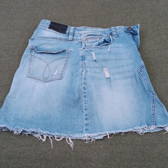 Calvin Klein distressed denim mini skirt - Picture 8 of 8